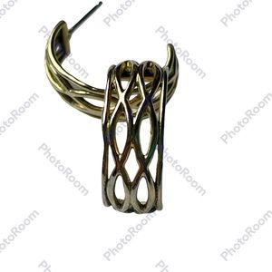 Sterling Silver 925 Vintage post earrings with gold overlay in euc